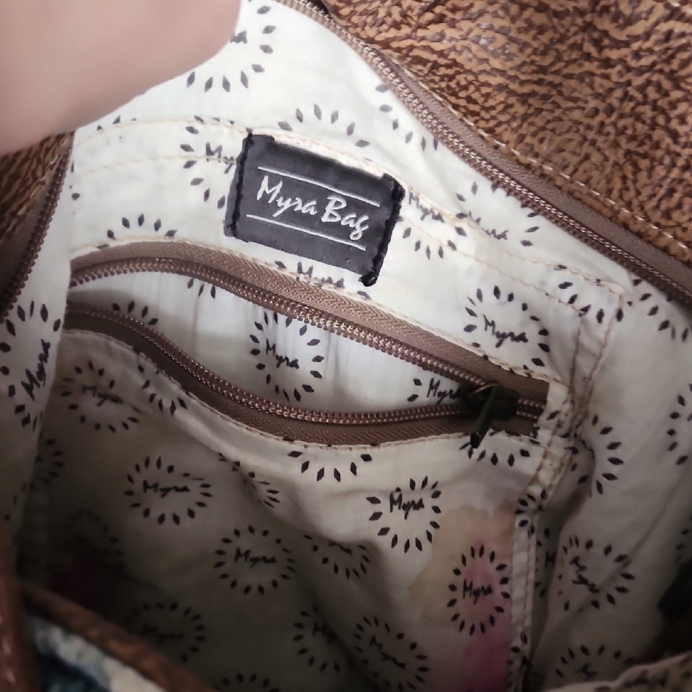 Myra Bag Blue and Brown Geometric Tote - Picture 4 of 4